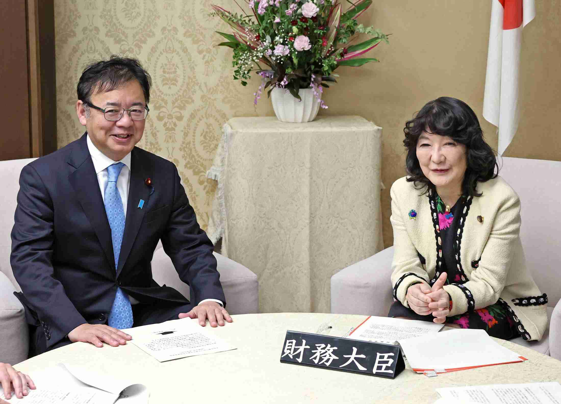 高額療養費、最大38％上げ　政府、月額上限の負担増（共同通信） - Yahoo!ニュース