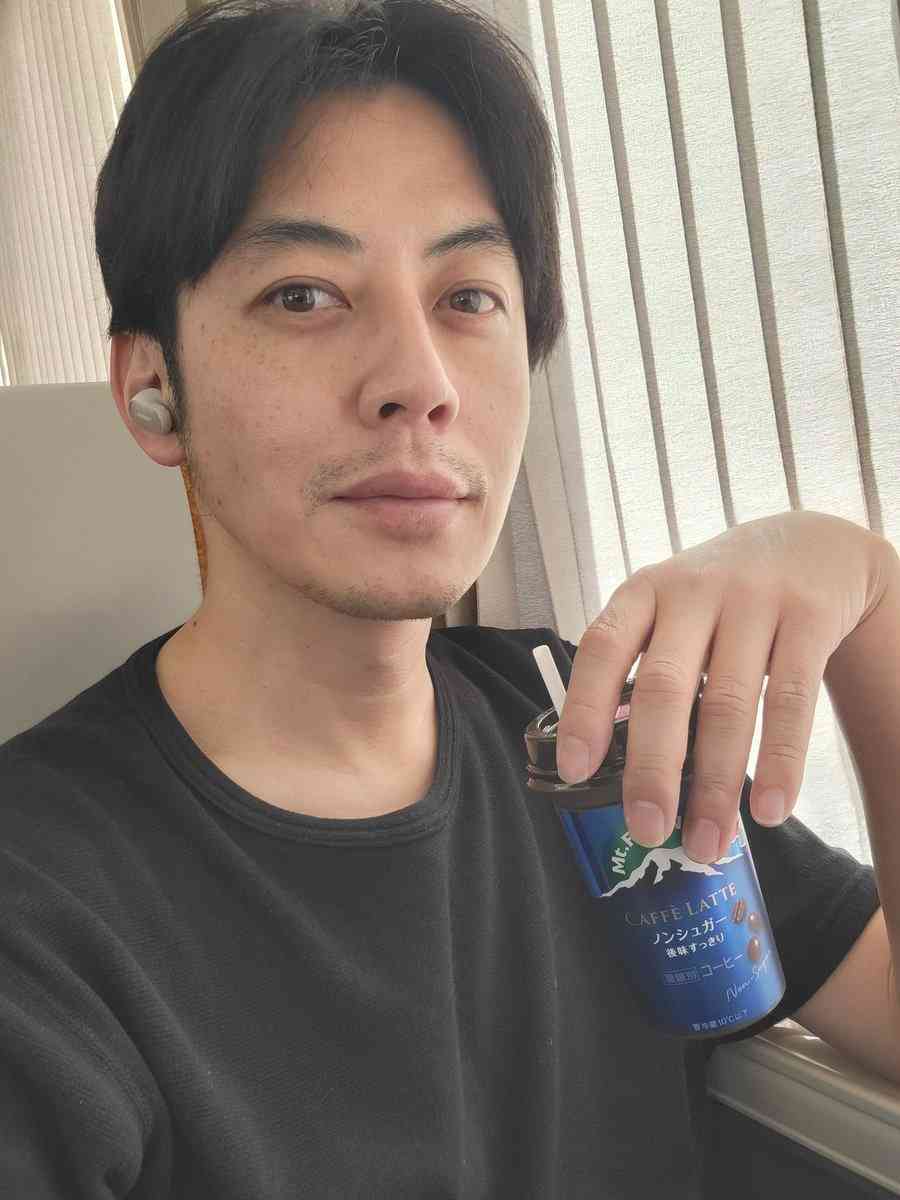 キンコン西野亮廣「安そうな服を着てるけどお金持ちでしょう？」電車内でまさかの指摘受ける　ネット驚き「無神経なおばあ大好き」
