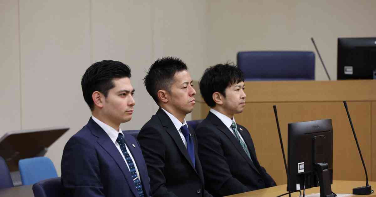 山上被告の母「献金返してもらうのは心苦しい」　安倍元首相銃撃公判 | 毎日新聞