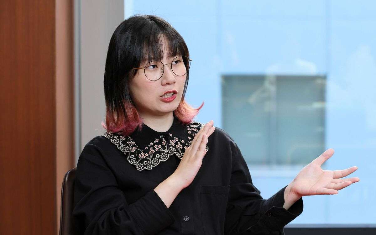 「男性に収入を伝えたら、一気に引かれて」「既婚者もいました」マッチングアプリで約30人と出会い…たかまつなな（32）が体験した“令和婚活”のリアル | となりの結婚 | 文春オンライン