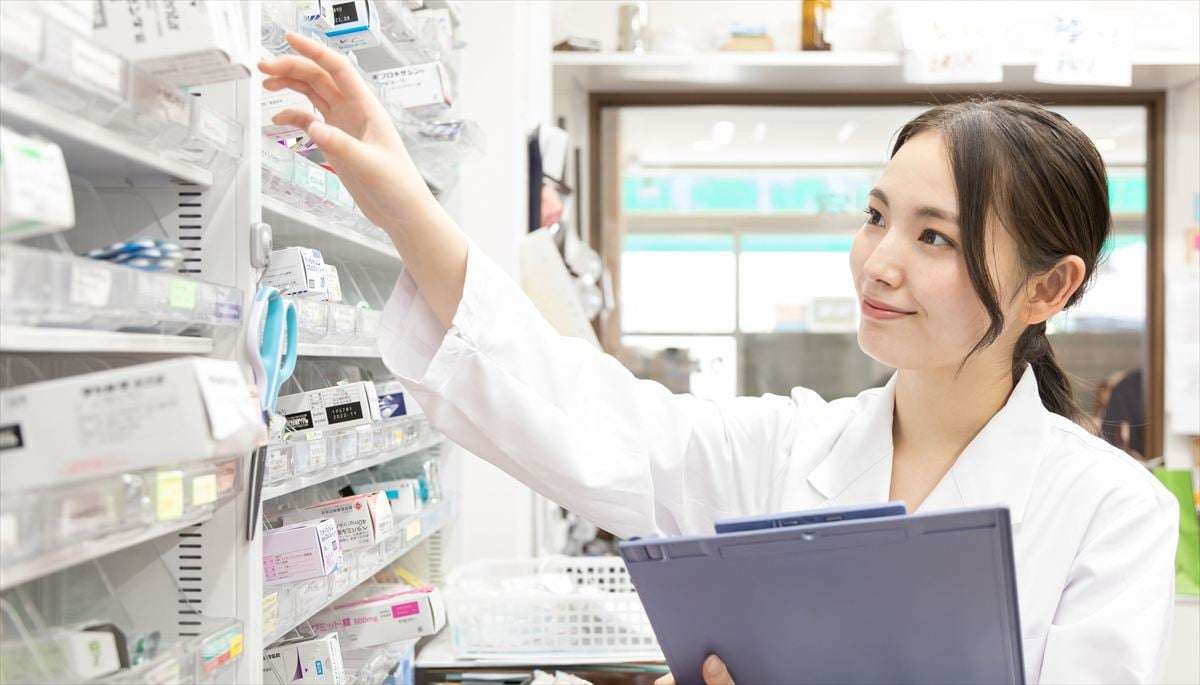 結婚したい！ 「女性の職業」ランキング 3位「保育士」2位「薬剤師」…1位は？ | オトナンサー