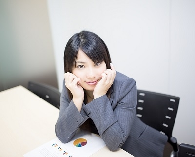 ショック！男性が見た第一印象、ワースト1位は「肌が汚い」女性 | うる肌シェービング 