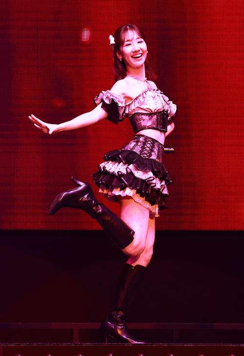 「まゆゆ」以外“神7”も集結、AKB48OGの“ドーム即完レベル”集客力はとんでもなかった 『NHK紅白歌合戦』への期待も