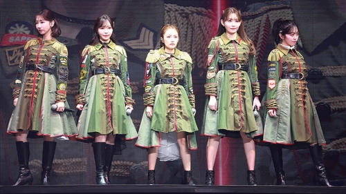 「まゆゆ」以外“神7”も集結、AKB48OGの“ドーム即完レベル”集客力はとんでもなかった 『NHK紅白歌合戦』への期待も