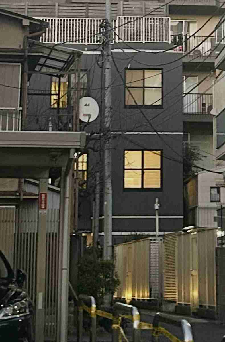 非常ボタン受信盤、電源入らず　全室で作動しなかったか　サウナ死亡火災・警視庁（時事通信） - Yahoo!ニュース