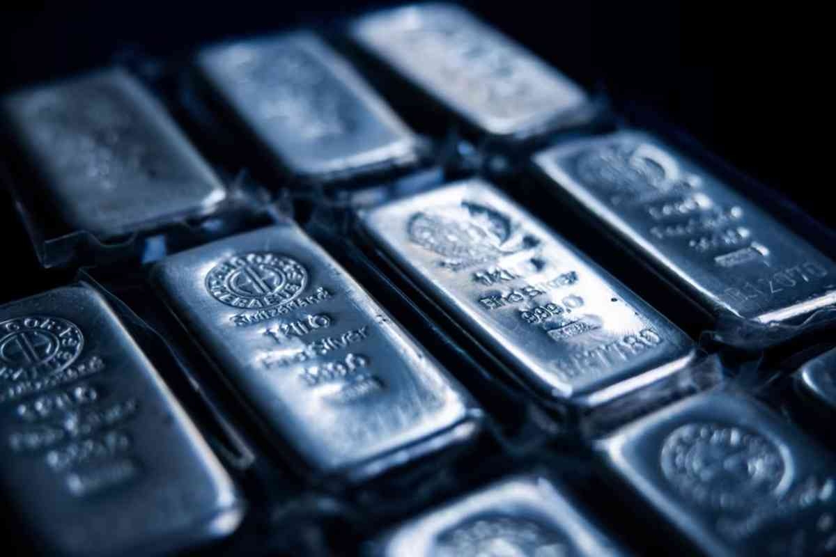 金だけではない貴金属高騰　銀が一時50ドル突破、1980年以来の高値