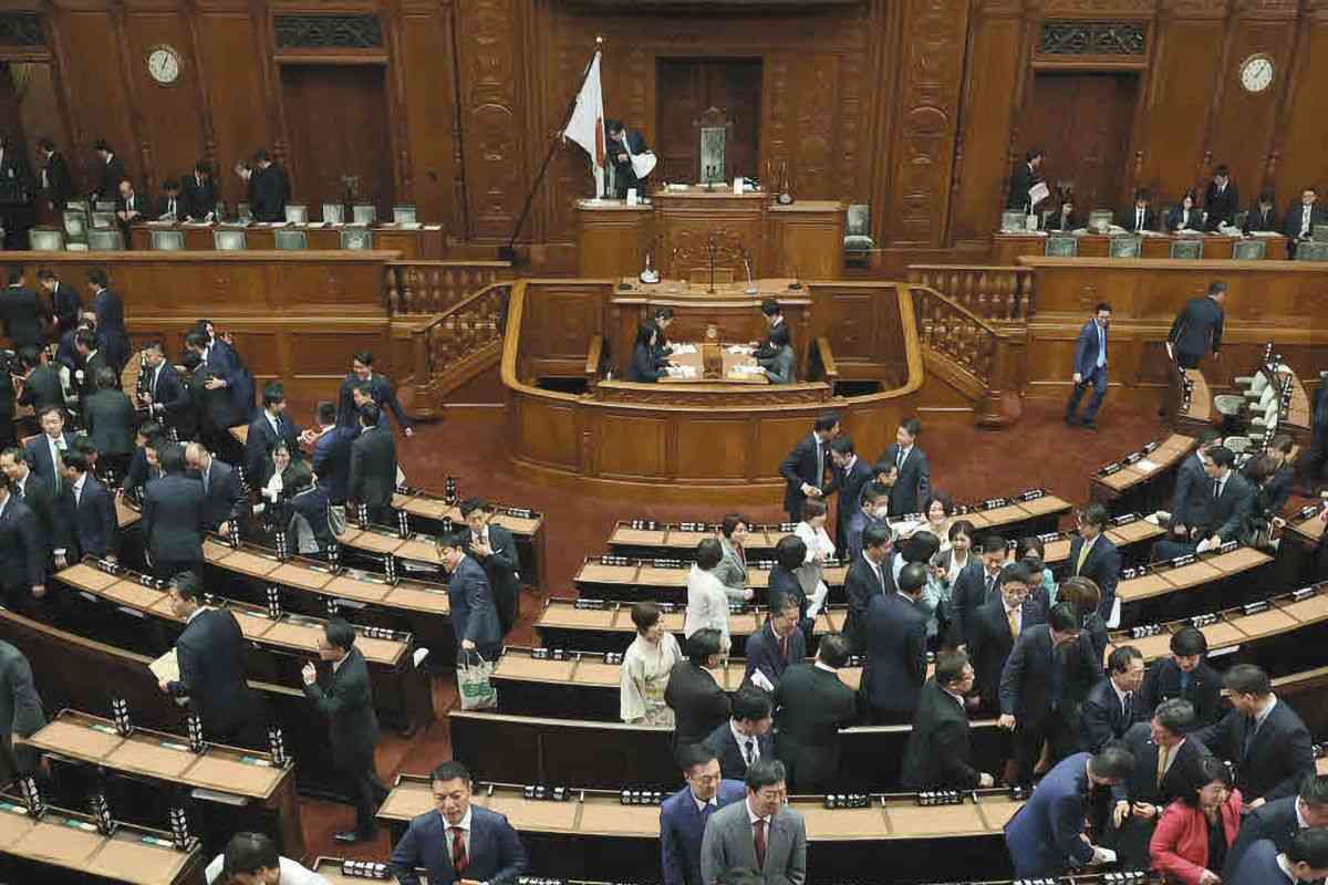 企業・団体献金規制も、議員定数削減も、選択的夫婦別姓も…　衆院解散で74本の法案すべてが廃案に：東京新聞デジタル