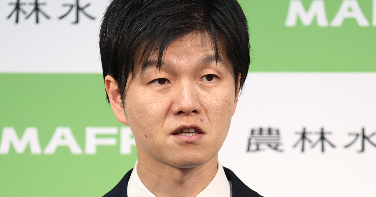 「しょせん“官僚側”の人」と怒り心頭…“おこめ券”推進の鈴木農水大臣に農家からあがる悲痛な声 | 女性自身