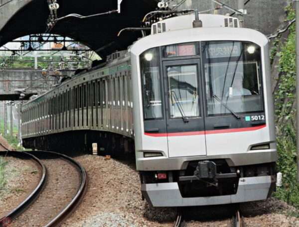 東急田園都市線が「車両不足」で減便へ 3月にダイヤ改正 「急行」を「準急」に変更する時間帯も