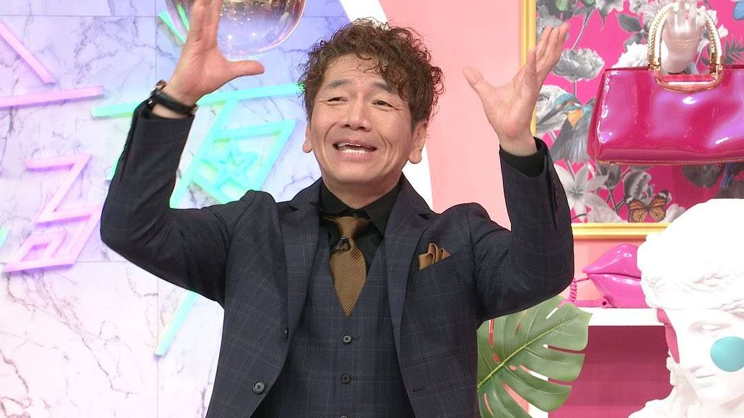 「好きなMC芸人」ランキング、くりぃむ上田晋也を抑えた「誰も傷つかない笑い」をとる大物は【トップ3】｜概要｜ニュース｜ピンズバNEWS
