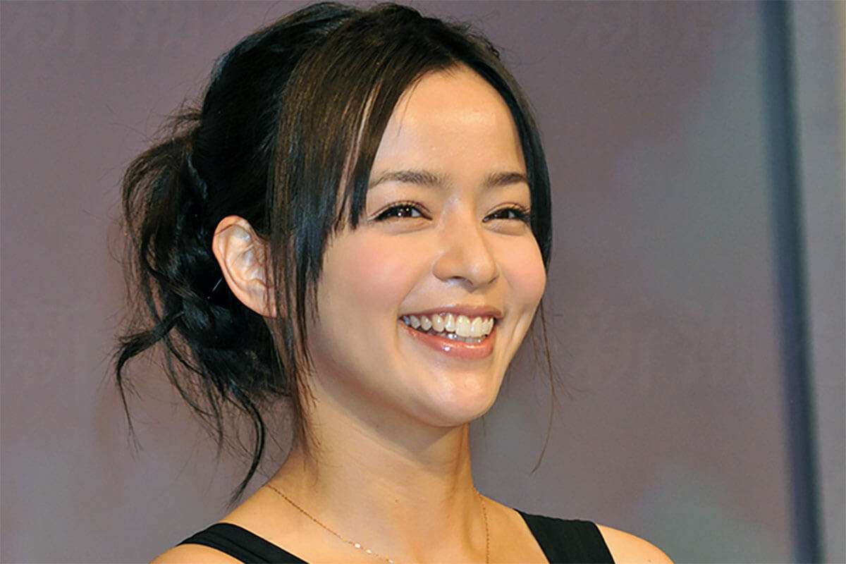 加藤ローサの離婚に、世の妻たちが賞賛の理由…“食い尽くし系”松井大輔に三行半　専門家は「彼女も責任も感じているのでは」と分析 | デイリー新潮