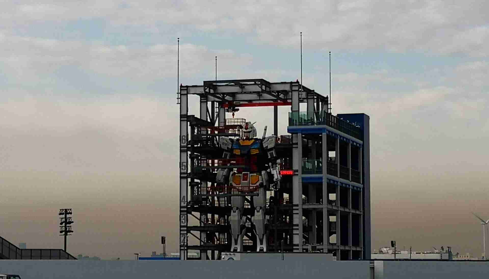 マスク氏「ヒューマノイドロボット、来年末に販売…人間より多くなるだろう」