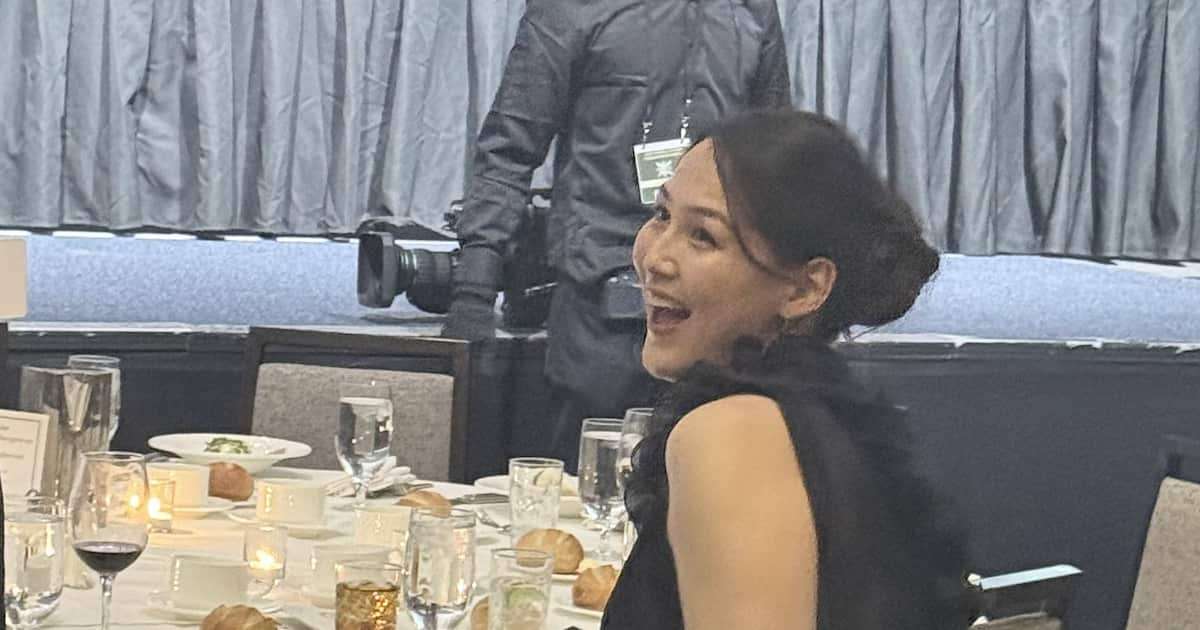 【MLB】大谷翔平の妻、真美子夫人がNY晩餐会に初参加　黒のドレス姿で登場　壇上での大谷の英語スピーチ見守る - サンスポ