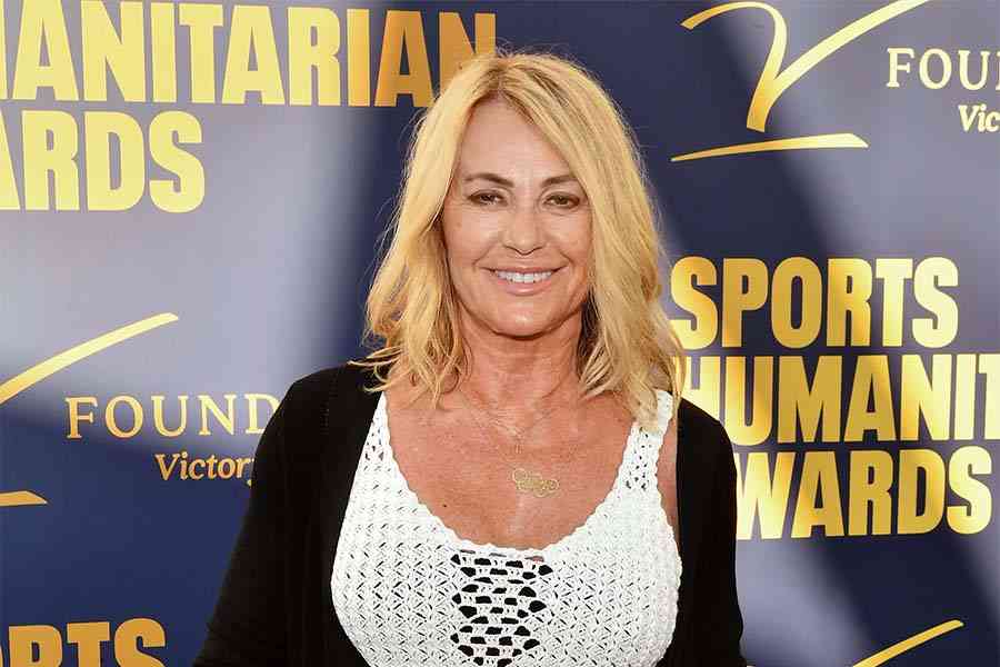 64歳コマネチ、軽やか白レオタードに「変わらない美しさ」「時を超越」　海外ファン魅了 | THE ANSWER