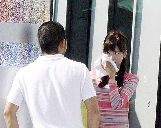 「全員の前で恫喝、殴る、蹴るなど…」フジテレビ人気番組プロデューサーが“連続パワハラ”で降板していた