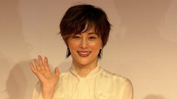 【独自】米倉涼子さん麻薬取締法違反容疑で書類送検　麻薬取締部｜FNNプライムオンライン