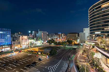サクラマチクマモト 屋上ガーデンの夜景  (熊本県熊本市中央区) -こよなく夜景を愛する人へ