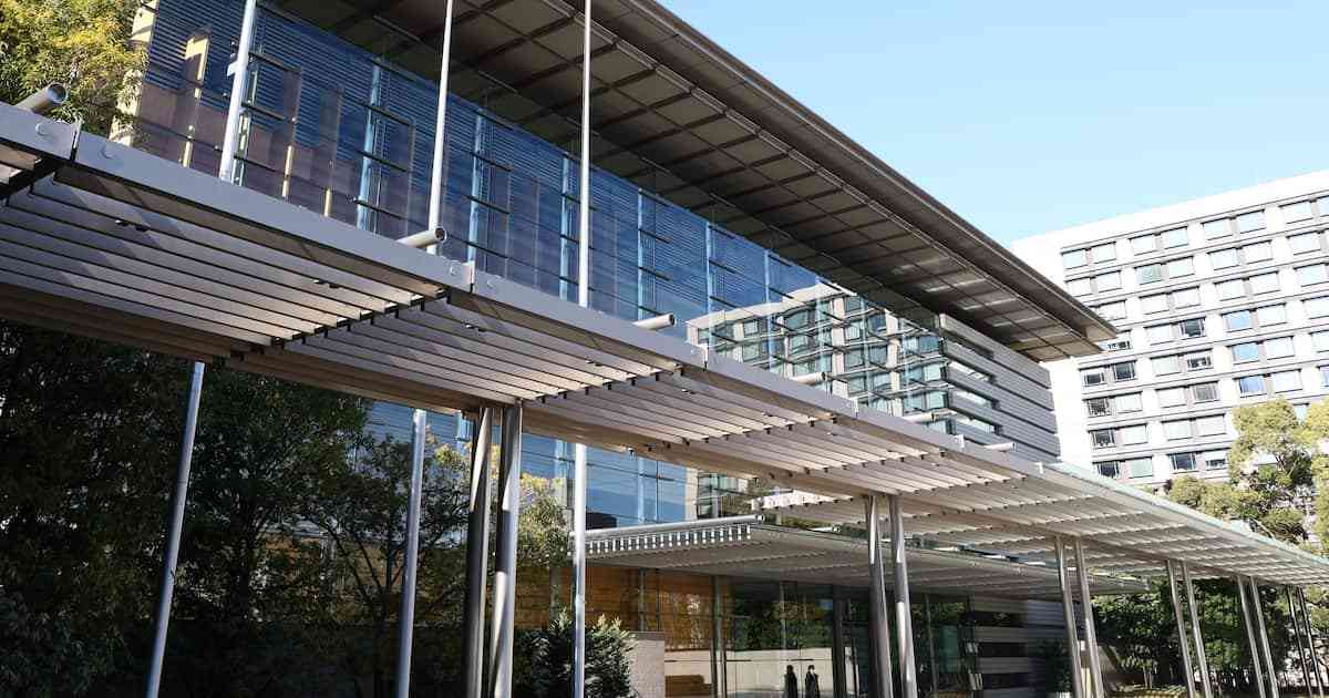 永住や帰化厳格化、税・社会保険の未納防止　政府が新たな外国人「総合的対応策」決定 - 産経ニュース