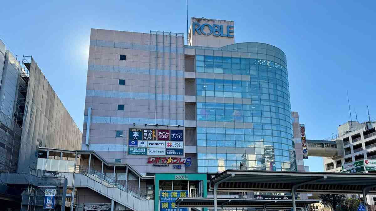 ｢イズミヤ撤退で空きテナントだらけに｣｢フロアは不気味に静まり返る｣…駅前一等地でも閑散｢栃木の廃墟モール｣の