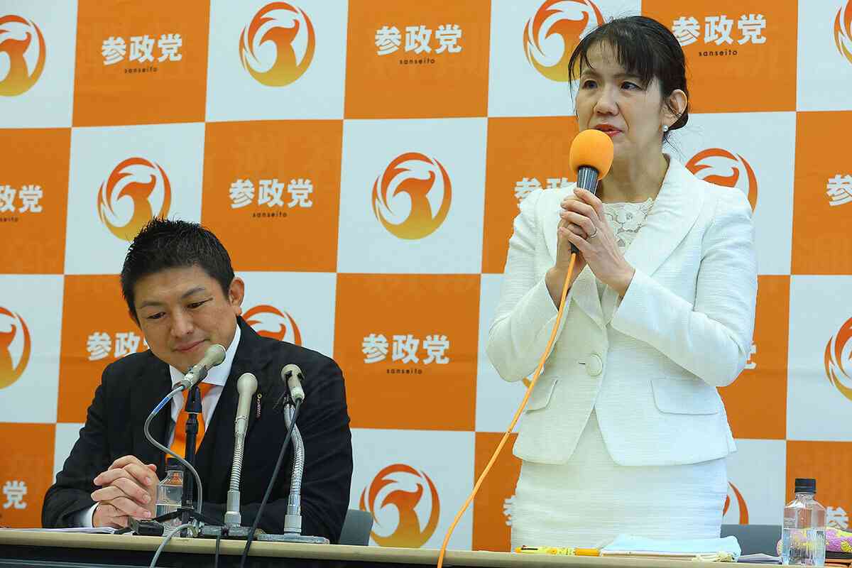 「三顧の礼」で迎え比例単独1位の超VIP待遇　なぜ参政党・神谷代表は豊田真由子氏を「三国志の諸葛亮孔明」みたいに厚遇するのか | デイリー新潮