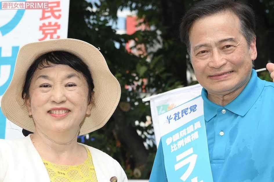 《選挙戦》社民党「とにかくお金がないんです！」笑顔で国民にカンパのお願い投稿、“金クレ姿勢”に批判殺到 | 週刊女性PRIME