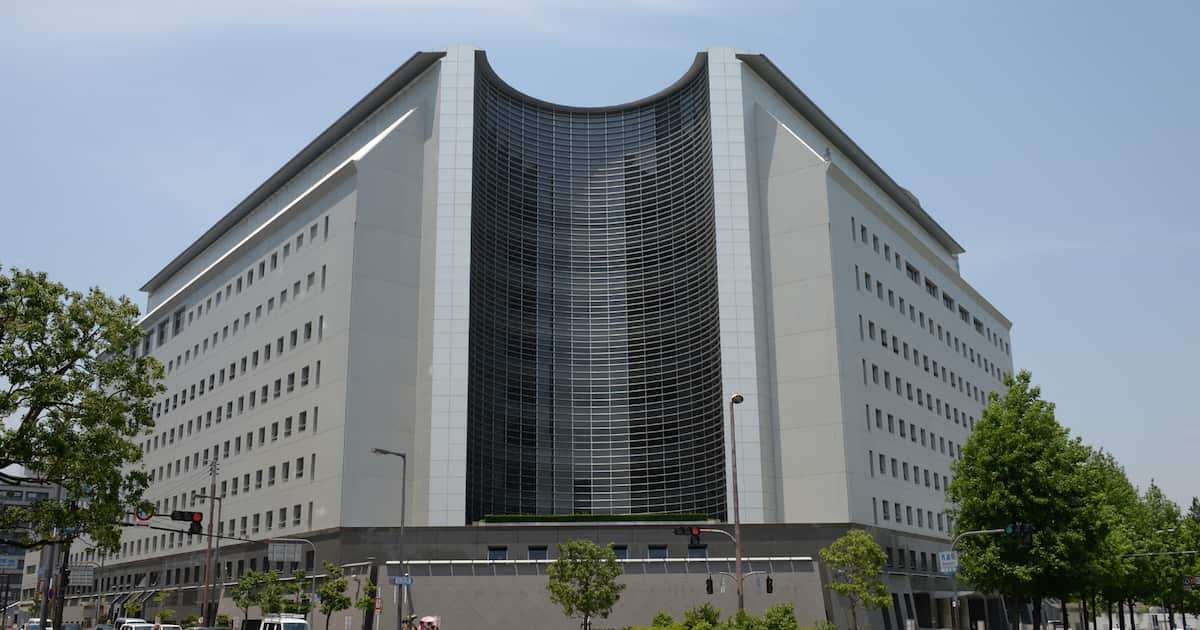 中国人観光客の首絞めて財布奪う、強盗傷害容疑で32歳男を逮捕「何も言うことはない」 - 産経ニュース