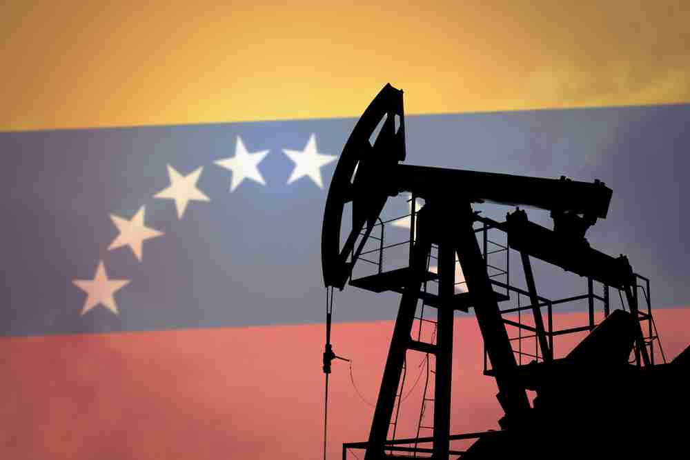 Private Chinese firm producing oil in Venezuela under rare 20-year pact, source says - Energy Analytics Institute (EAI)