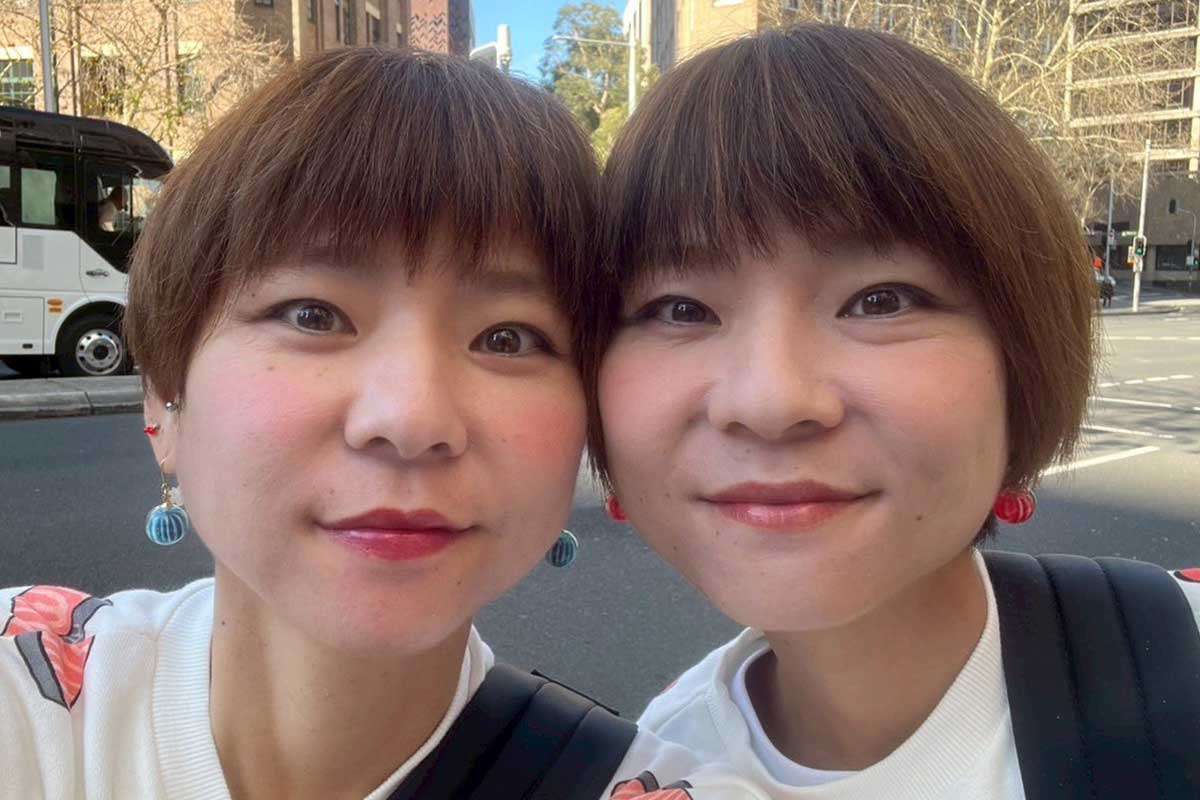 うつ病公表の大食い双子YouTuber「卵25個、ウィンナー15本、ご飯5合」　驚きの食事量明かす | ENCOUNT