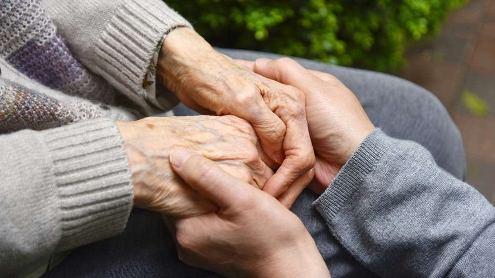家族の誰かが「認知症かも」と思ったら。家庭医が4つのタイプ、薬のポイントを解説「適切に治療すれば回復が見込める＜治る認知症＞も」 町医者2.0 病気やケガのよくある症状を診察室でぜんぶ聞いてみた｜健康｜婦人公論.jp