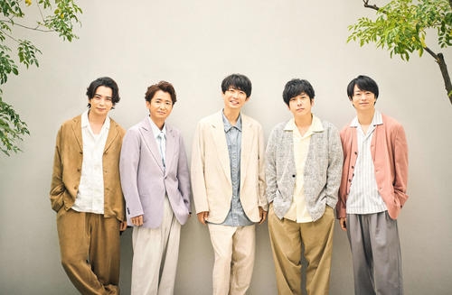 嵐５年３カ月ぶり新曲「Five」発表　有終ツアーへ　メンバー「良い曲！」「嵐だ！って感動」 - 芸能 : 日刊スポーツ