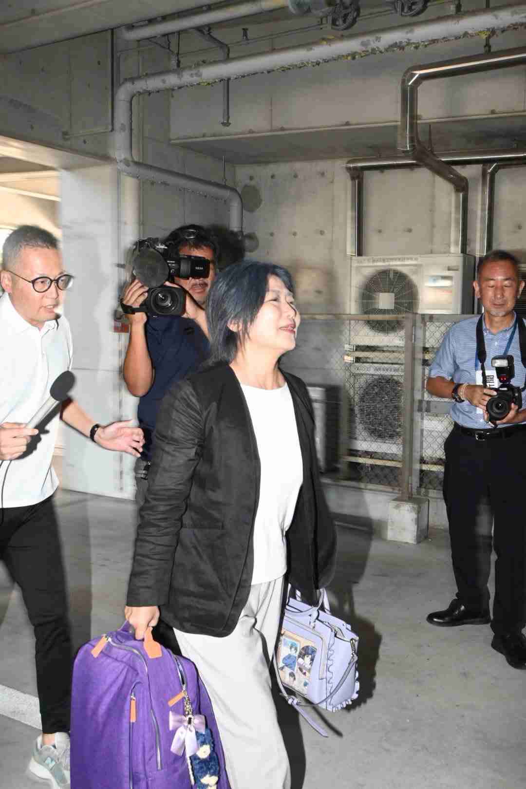 学歴詐称疑惑で刑事告発 田久保真紀・前伊東市長に警察が事情聴取要請 本人は「応じる」意向 ＝静岡
