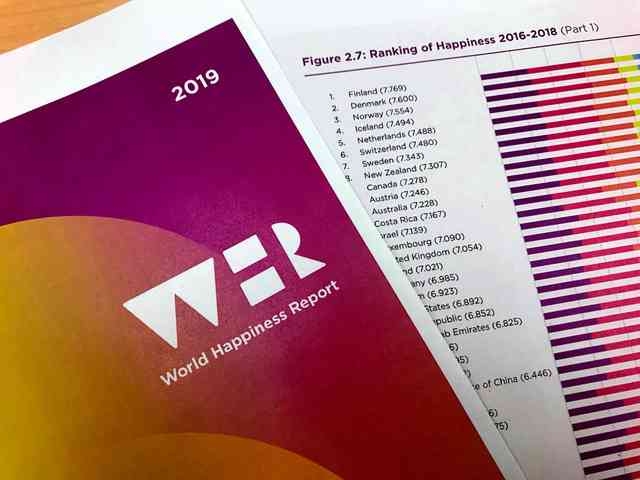 日本の幸福度、過去最低の58位　「寛容さ」足引っ張る