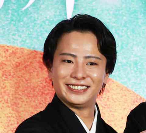 一般家庭生まれの中村鶴松が舞鶴襲名「国宝」に自ら重ね「10回くらい離席しそうに」 - 芸能 : 日刊スポーツ