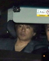 ASKA、お茶にすり替えた理由を説明「尿を出してしまったら終わりだ」