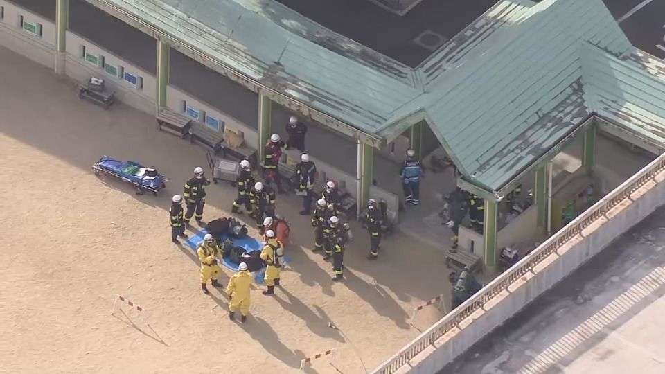 【続報】小学校の異臭騒ぎ　児童6人が搬送　給食の容器に残り物を入れた際に臭い発生という情報も　埼玉・加須市（2026年1月29日掲載）｜日テレNEWS NNN