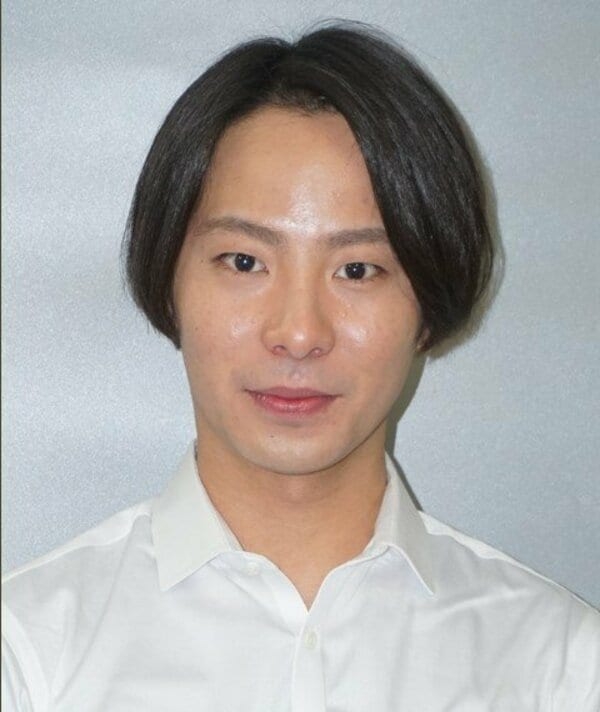 【独自】歌舞伎俳優・中村鶴松容疑者を現行犯逮捕…飲食店のドア蹴り壊す「酒に酔っていて覚えていない」容疑否認｜FNNプライムオンライン