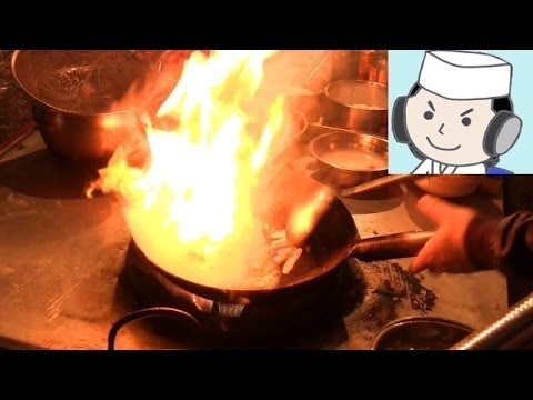 中国の屋台であさりの炒め物♪　Street stalls in China♪