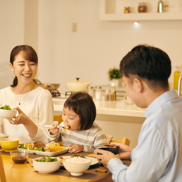 仕事と育児で限界を迎えた女性「今日はもう作れない」　その時の選択に「厳しい」「続かない」　＜料理は手作り？惣菜？ 100人の答え＞ – ほ・とせなNEWS