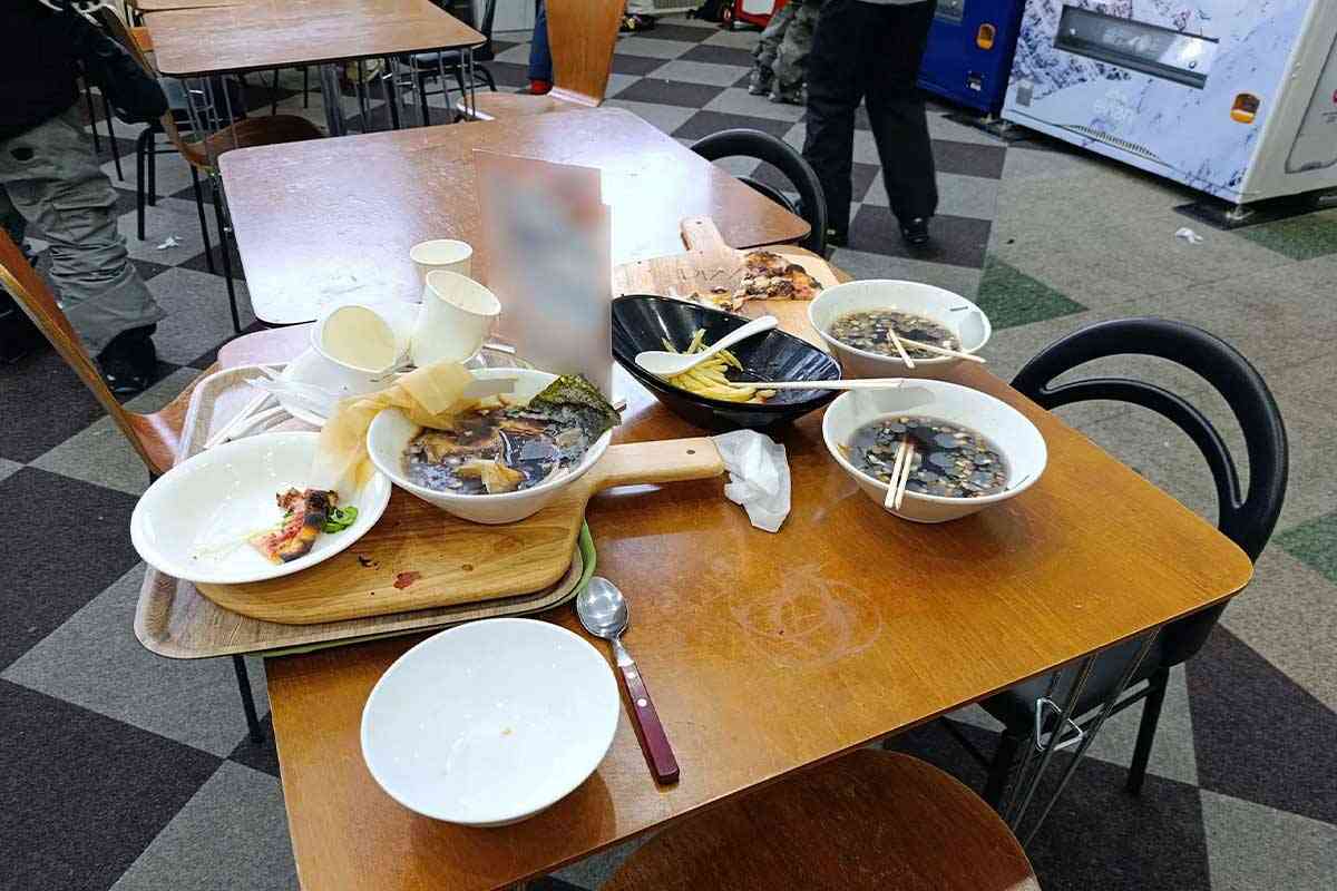 「マジで外国人マナー悪すぎる」　スキー場の食べ残し放置にあ然…様変わりのゲレンデ、想像絶する実情