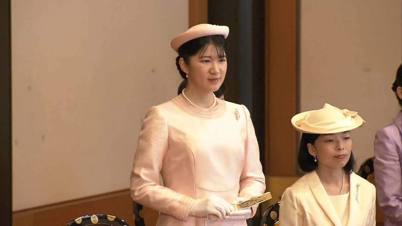 【歌会始の儀】愛子さま初の詠み上げ　ラオスの子どもたちへの思い込め…“和歌の師”が語る歌から見えてきた「皇室の一員としての責任感」（FNNプライムオンライン） - Yahoo!ニュース