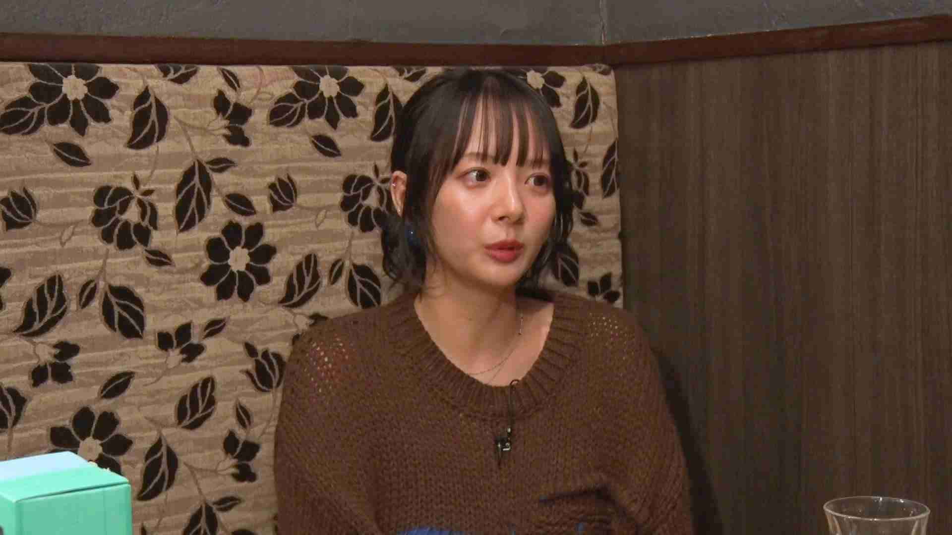 岡田紗佳：「女に嫌われてた」学生時代　“休み時間”の過ごし方も明かす