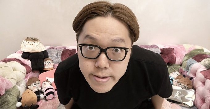 ヒカキン「一生恨むぞ」自身の合成音声を悪用した動画広告に注意喚起　TiKTokの規制すり抜けた手口とは