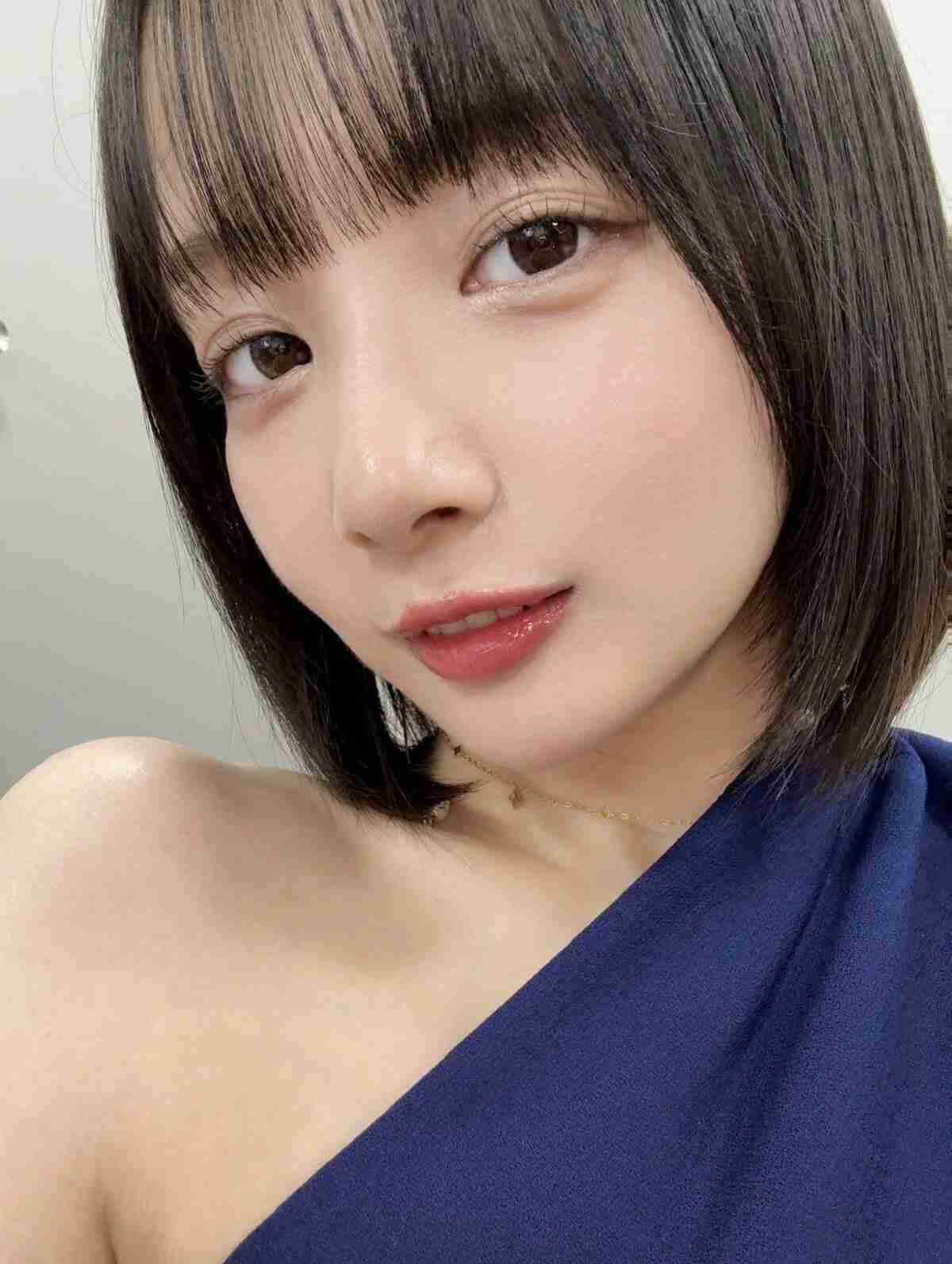 岡田紗佳「整形を認めないのは恥ずかしい」発言が波紋も…自身は美容施術後“おでこボコボコ”素顔公開に納得感｜概要｜ニュース｜ピンズバNEWS