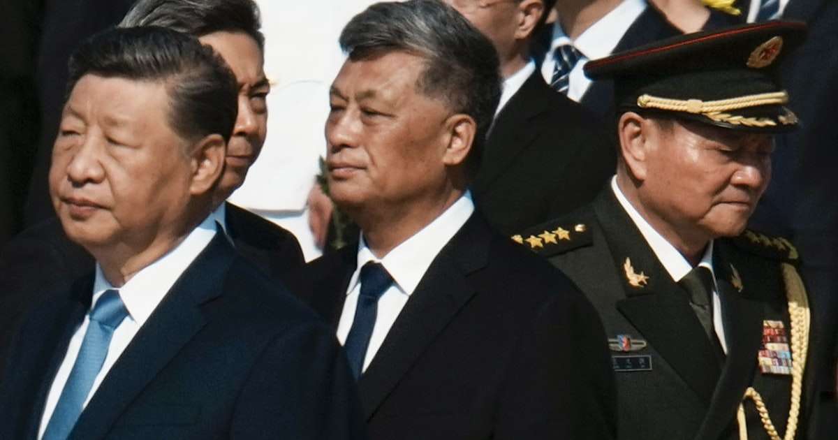 スカスカ中国軍、消された長老との調整役　習近平氏が張又俠氏狙った3年 - 日本経済新聞