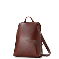       Antique Triangle Backpack        – マザーハウス 公式サイト