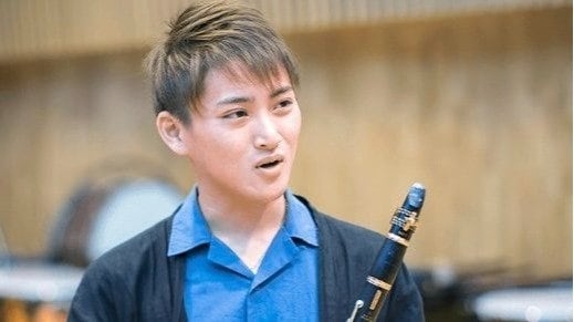 「欲に負けた」“爽やかイケメン吹奏楽部顧問”が女子トイレにカメラを…変態クラリネット吹きの素顔〈年末年始も盗撮逮捕者が続出〉 | 集英社オンライン | ニュースを本気で噛み砕け