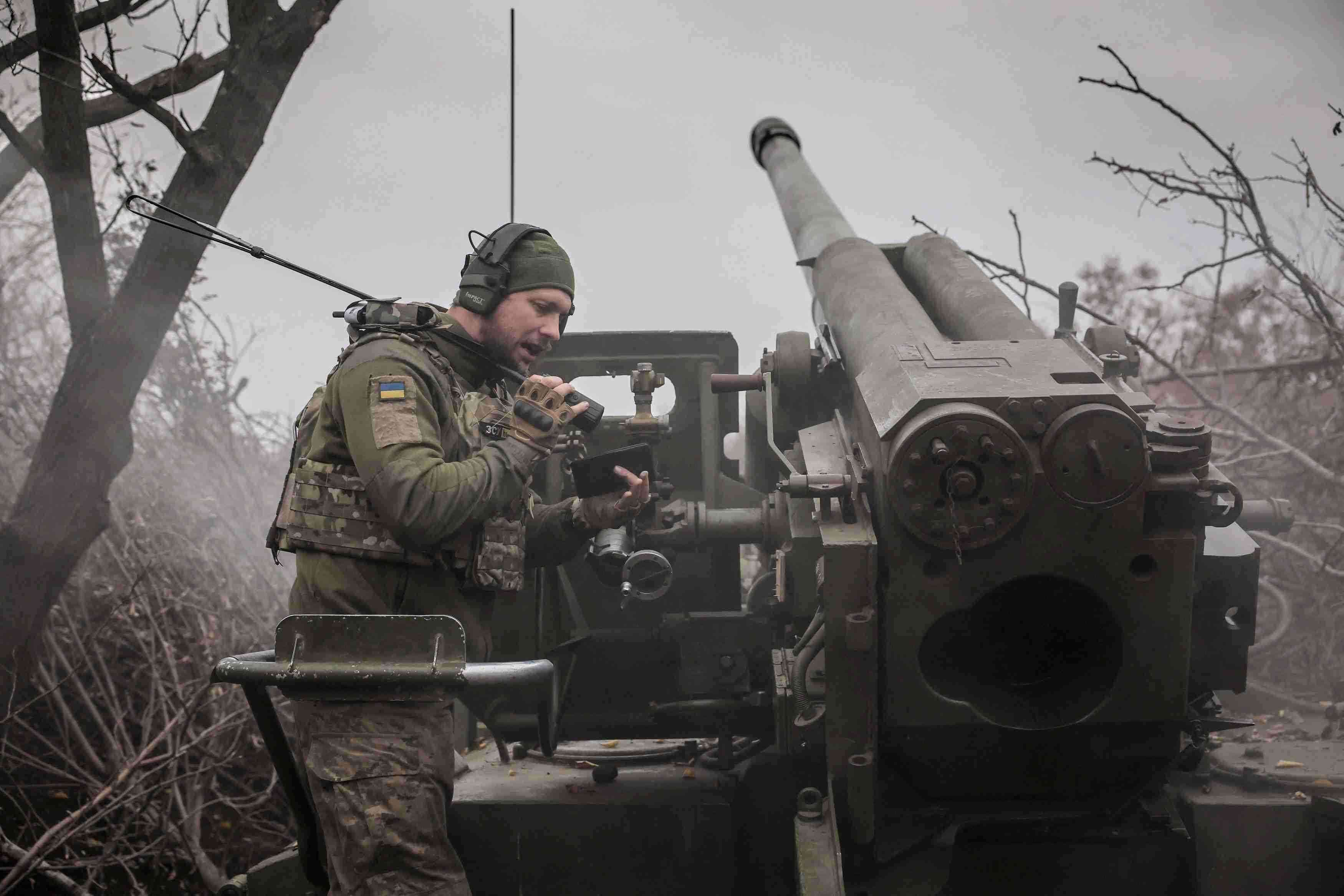 日本人、影響力工作に弱い傾向　権威主義の説得を受けやすく