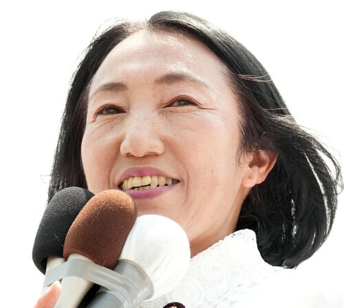 社民党副党首「福男かなんかと勘違いしてるんですかね？」11時間前に一番乗りの維新議員に疑問 - 政治 : 日刊スポーツ