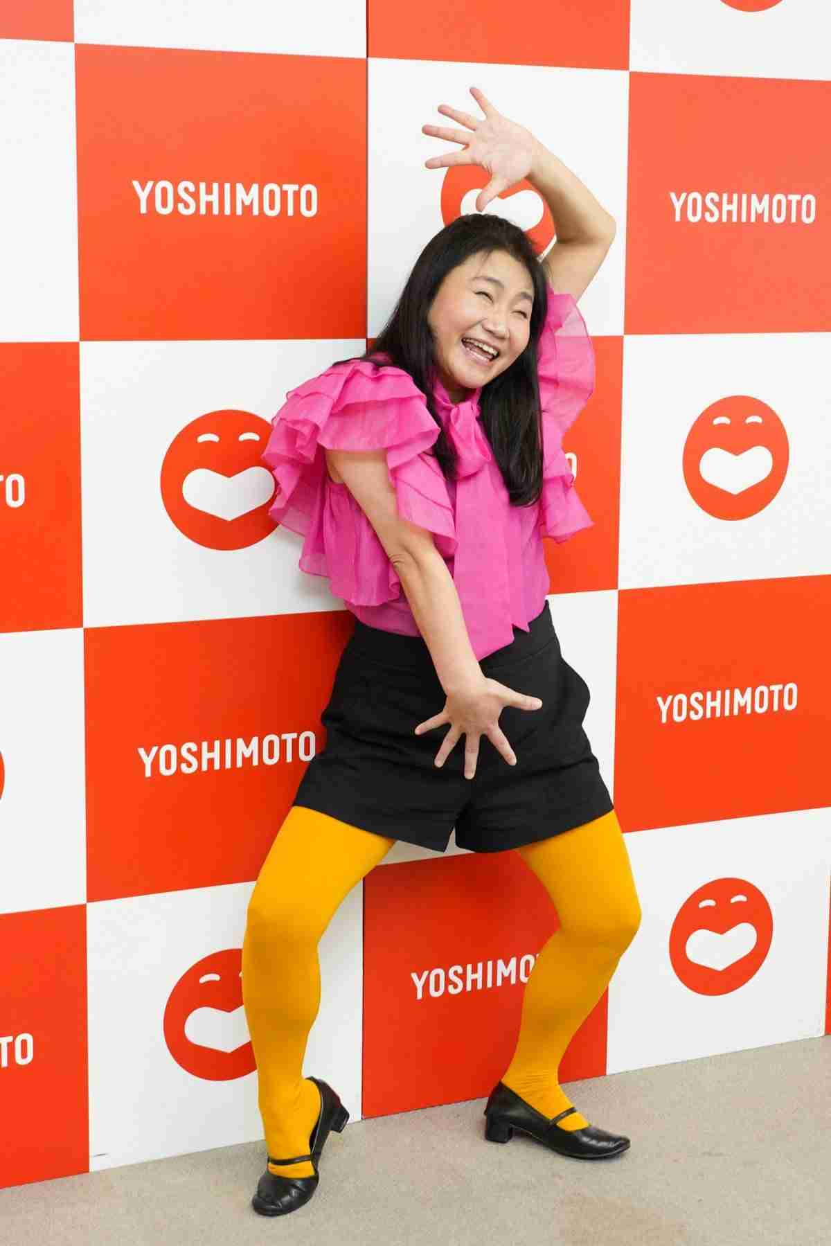 今、40代が履きたい「スカートの丈」は?「マキシ以外」のブームが始まった!