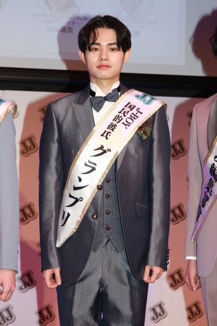 『JJモデルオーディション2026 J-BOY #国民的彼氏』グランプリは東京都出身の24歳・三上龍さん「ファン0人からのスタート。5ヵ月前の僕には到底想像できませんでした」  | ニュース | Deview-デビュー